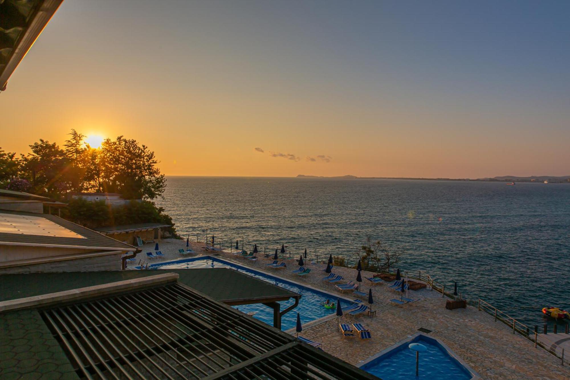 Luxury Villa 2 Vlorë Eksteriør bilde